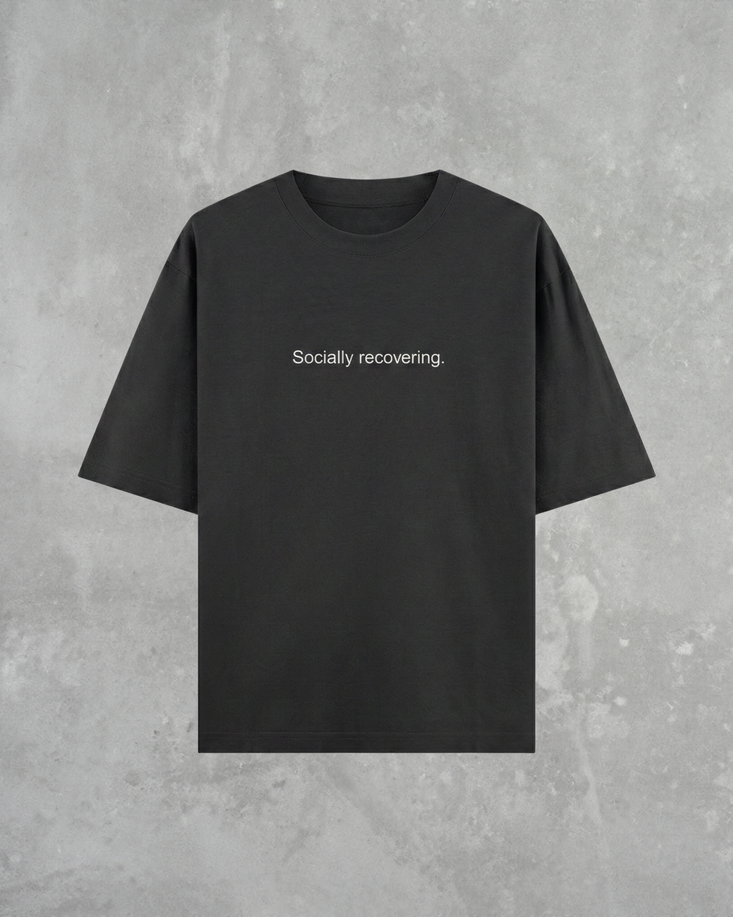 SOCIALLY RECOVERING - HEAVYWEIGHT OVERSIZED T-SHIRT